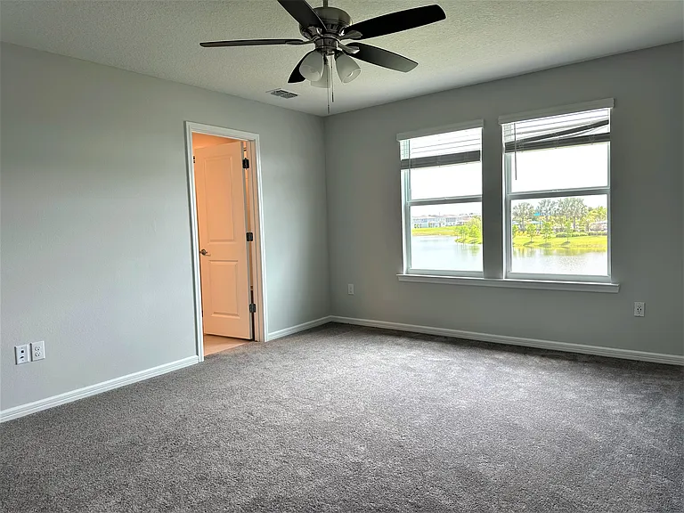 9426 Lamine Way — Photo 7