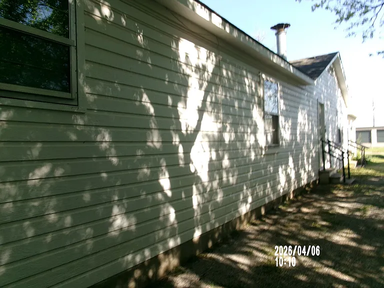 2112 SW A Ave — Photo 16