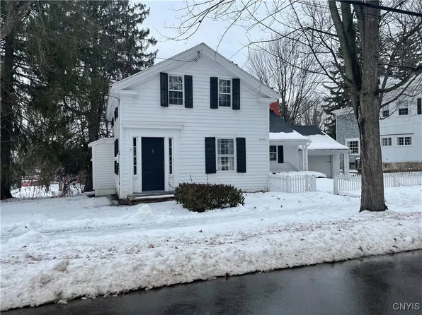 305 Elm St, Fayetteville, NY 13066