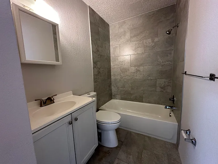 280 Sunset Dr #A — Photo 6