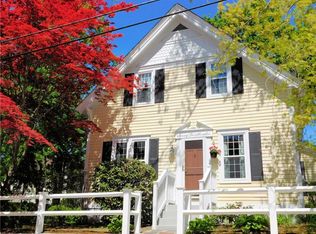 72 Alice Ave, Woonsocket, RI 02895