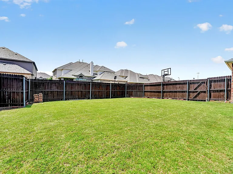 12305 Belmeade Dr — Photo 54