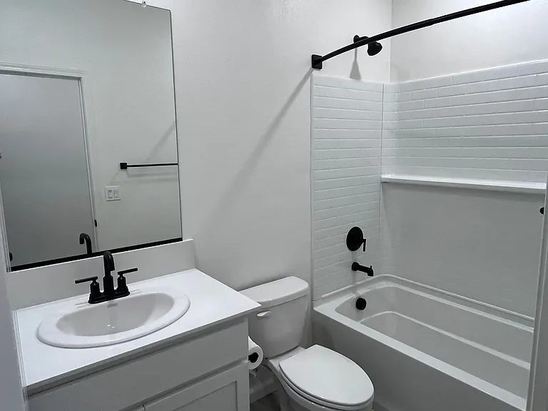 417 Fortuna Ct — Photo 10