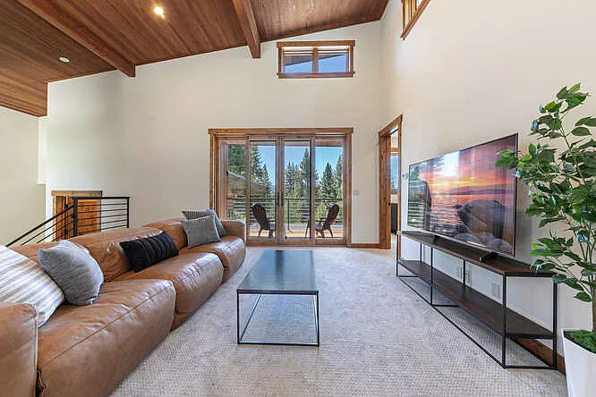 10768 Labelle Ct — Photo 18