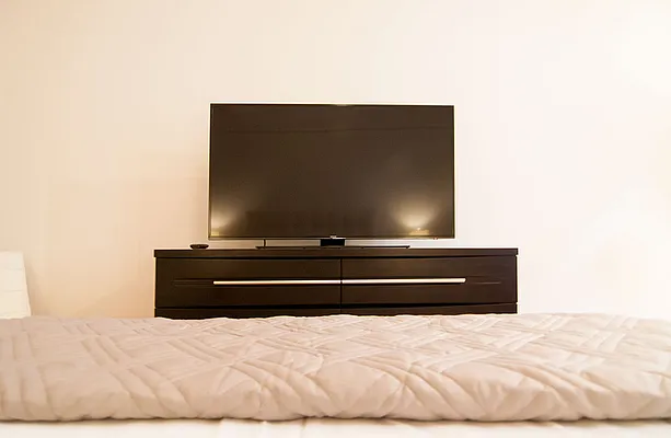 Rented by WAM Partners - William Moses Co. | media 74