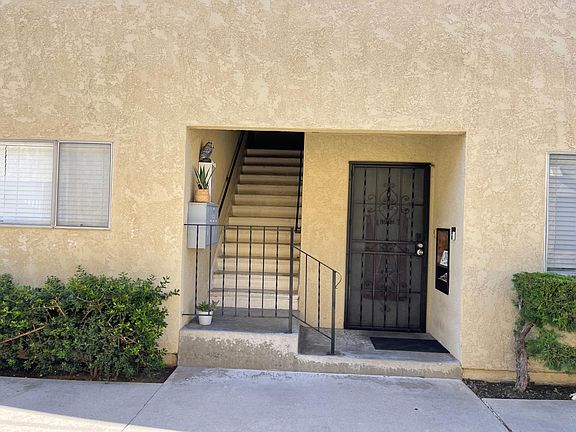 2nd image of 507 Coronado Ave APT D