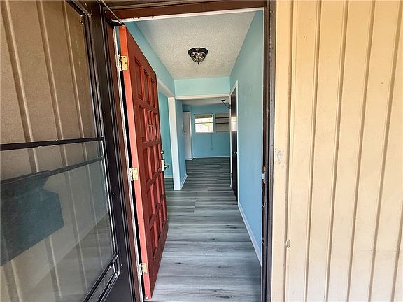 3rd image of 119 Rice Dr