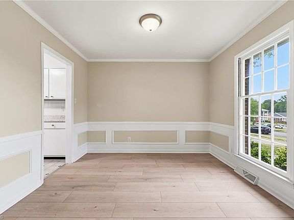 5th image of 2402 Revolan Ct