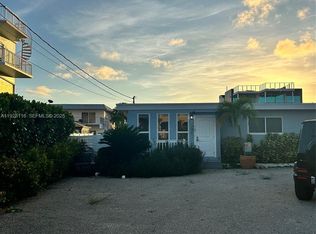 826 Bonito Ln, Key Largo, FL 33037