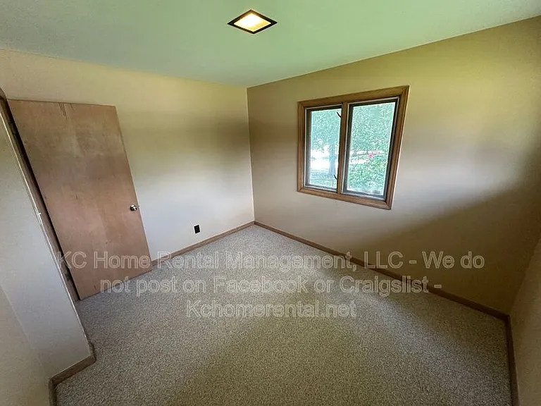 6103 N Garfield Ave — Photo 20