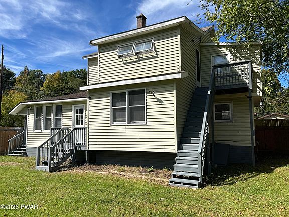 2nd image of 111 Pike St