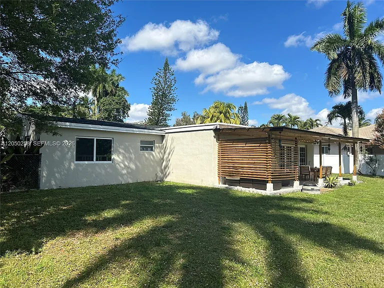 416 Bayberry Dr — Photo 26