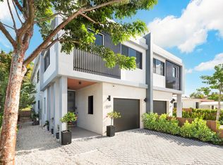 3320 SW 26th St, Miami, FL 33133