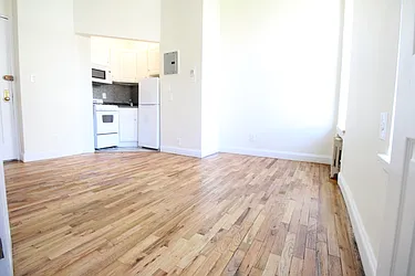 Rented by Luxor Homes & Investment Realty