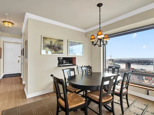 301 West 57th Street image 3 of 8