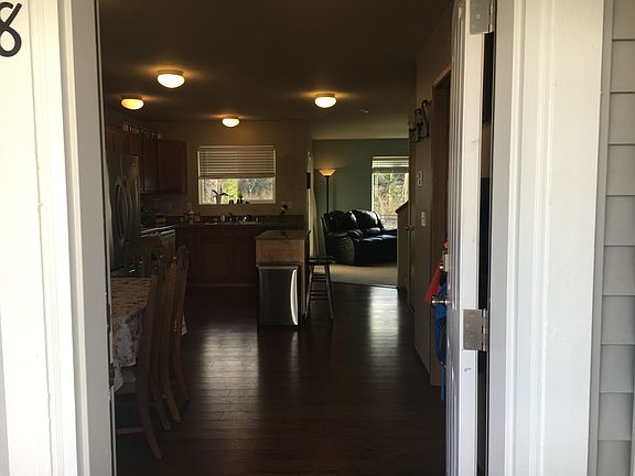 2nd image of 9518 Hancock Ave SE