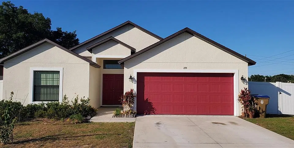 844 Valnera Ct