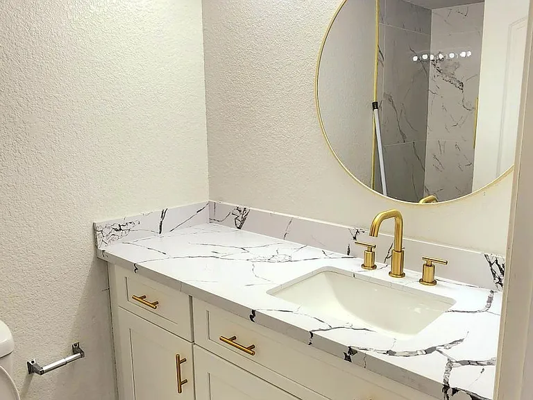 Full Bath