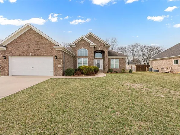 488 Montrose Ct, Bowling Green, KY 42104