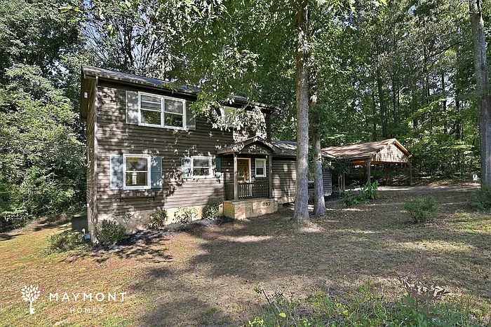 4 bed, 3.0 bath, 1990 sqft, $2,595 — Photo 4