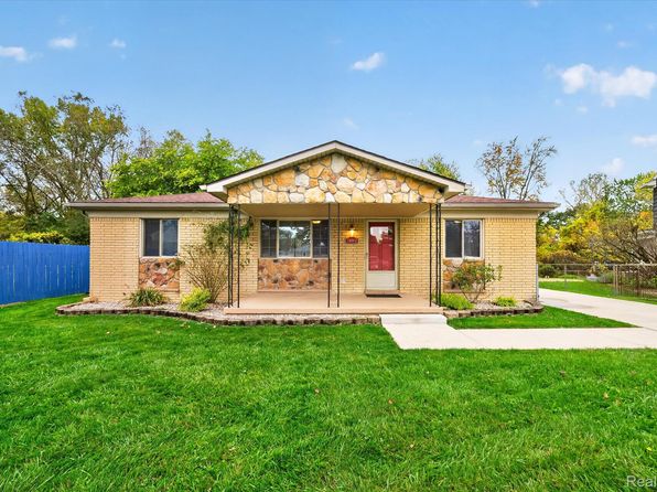 26402 Willow Cv