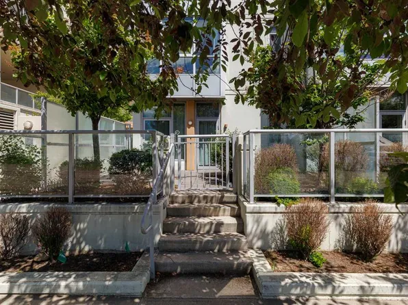 99 N Spruce Pl SW #132, Calgary, AB T3C 3X7