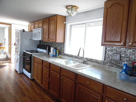 3rd image of 14807 Vans Rd