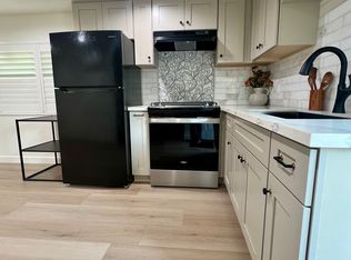 1151 Vanderbilt Ave #A, Claremont, CA 91711