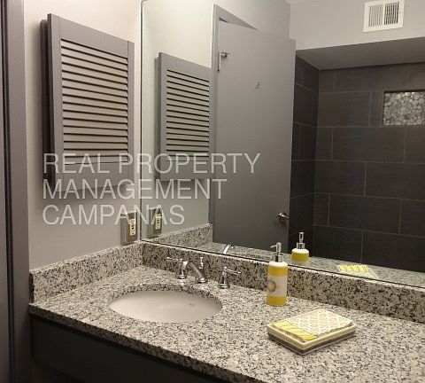 4th image of 8702 Village Dr
