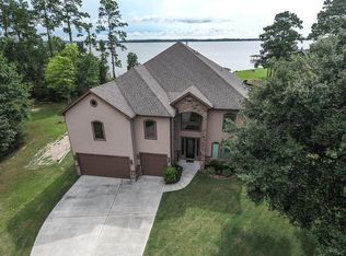 3334 Lake Shadows Dr, Crosby, TX 77532