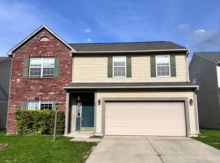 12325 Schoolhouse Rd, Fishers, IN 46037