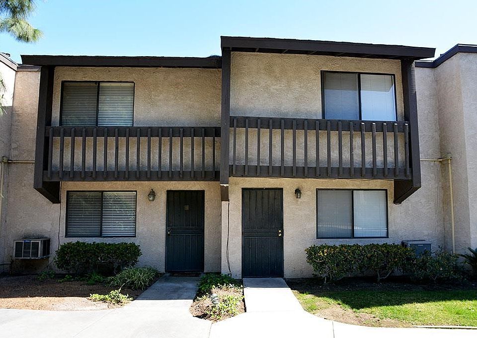1st image of 17628 Alburtis Ave Unit 2