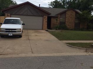 2116 Rushing Springs Trl, Edmond, OK 73013