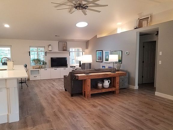 14ft quartz island and plankflooring