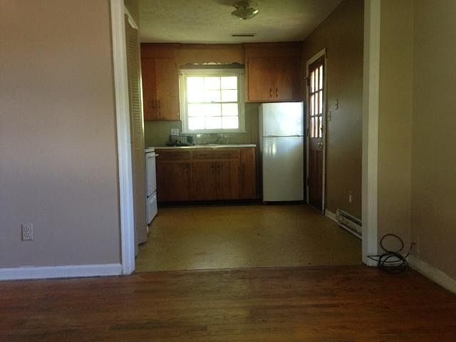 1st image of 101 Hampden Dr APT 2