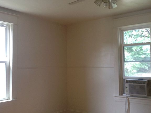 5th image of 1307 Orange Ave NW