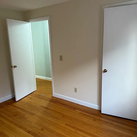 39 Linden St #32 — Photo 10