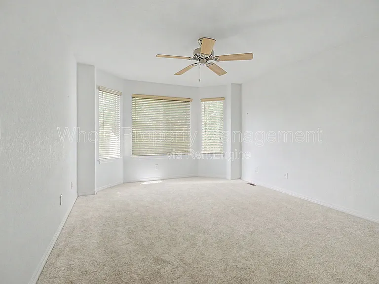 11081 Independence Cir W — Photo 14