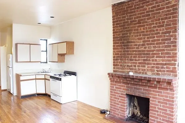 Rented by Loyal Realty NY Corp | media 14