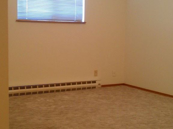 4th image of 110 W Yakima Ave APT 7