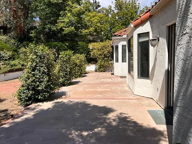 12571 Avenida Tineo — Photo 3