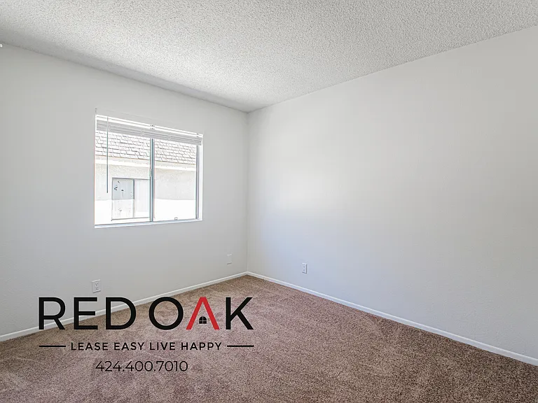 4745 W 173rd St #103 — Photo 13