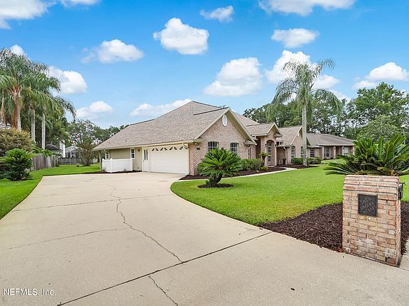 3rd image of 1545 ANSLEY Place