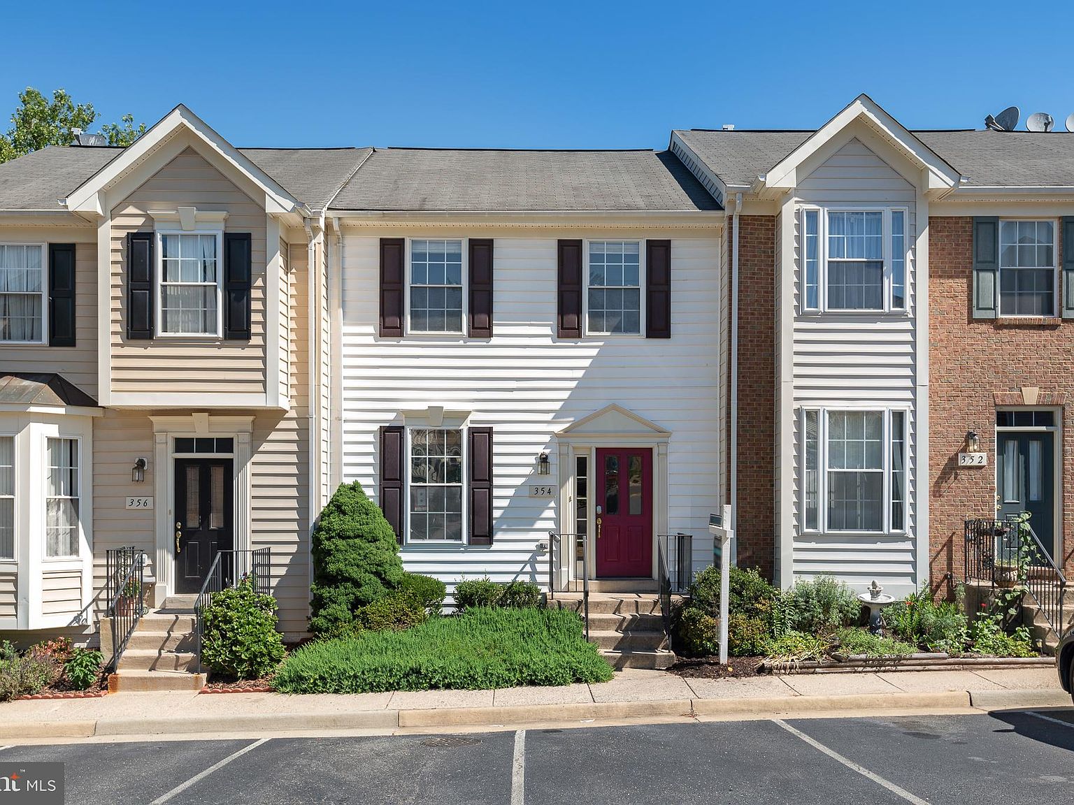 354 Kirby St, Manassas Park, VA 20111 Zillow