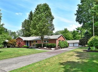 2454 North Rd NE, Warren, OH 44483