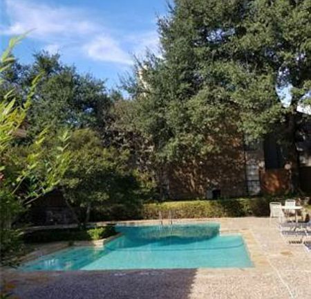 3rd image of 859 Dublin Dr #1