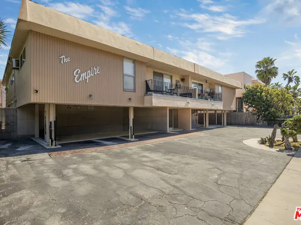 3674 Empire Dr, Los Angeles, CA 90034