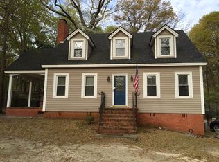 414 N 3rd St, Hartsville, SC 29550
