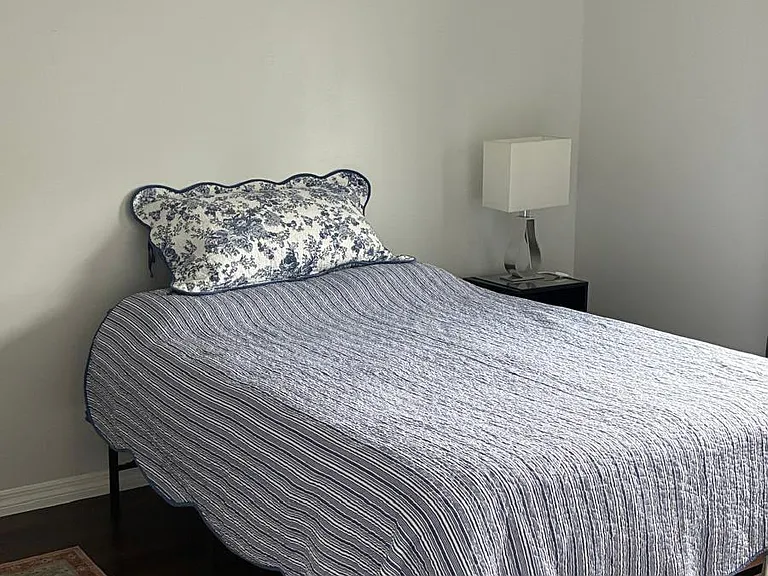 2324 Woodleaf Ct — Photo 3