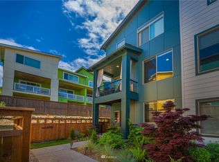 9768 11th Ave SW, Seattle, WA 98106